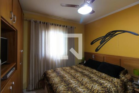 Casa à venda com 100m², 4 quartos e 2 vagas Casa à venda com 100m², 4 quartos e 2 vagasQuarto 4