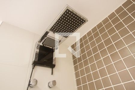 Chuveiro de apartamento para alugar com 1 quarto, 49m² em Santo Amaro, São Paulo