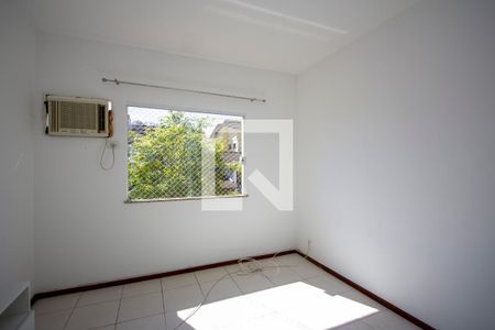 Suíte de casa de condomínio à venda com 3 quartos, 146m² em Badu, Niterói