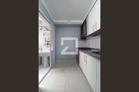 Apartamento para alugar com 83m², 3 quartos e 2 vagas Apartamento para alugar com 83m², 3 quartos e 2 vagasCozinha