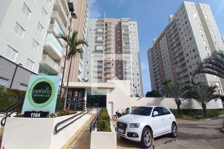 Apartamento para alugar com 83m², 3 quartos e 2 vagas Apartamento para alugar com 83m², 3 quartos e 2 vagasFachada e Portaria