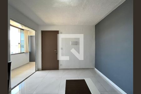 Sala de apartamento para alugar com 2 quartos, 50m² em Jardins Mangueiral, Brasília