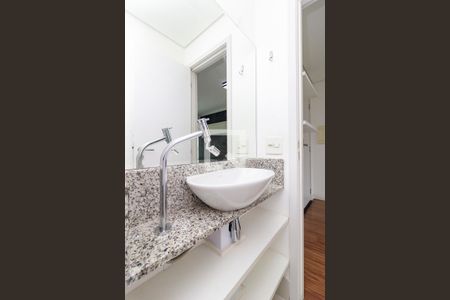 Lavabo de apartamento à venda com 1 quarto, 43m² em Campo Belo, São Paulo