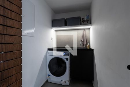 Área de Serviço de apartamento à venda com 2 quartos, 170m² em Cerqueira César, São Paulo