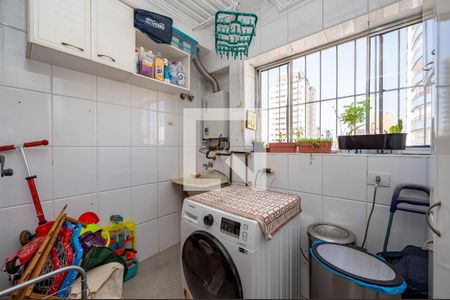 Apartamento à venda com 136m², 3 quartos e 2 vagasÁrea de Serviço