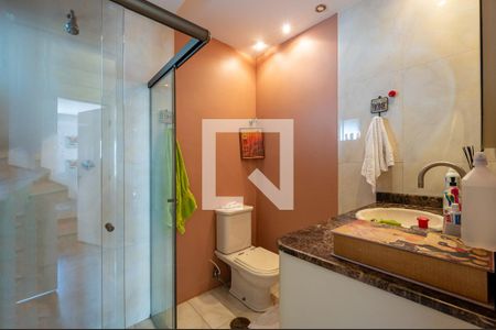 Apartamento à venda com 136m², 3 quartos e 2 vagasBanheiro