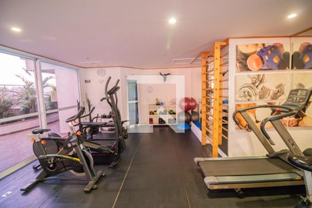 Apartamento para alugar com 65m², 2 quartos e 2 vagasÁrea comum - Academia