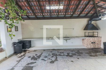 Apartamento para alugar com 65m², 2 quartos e 2 vagasÁrea comum - Churrasqueira