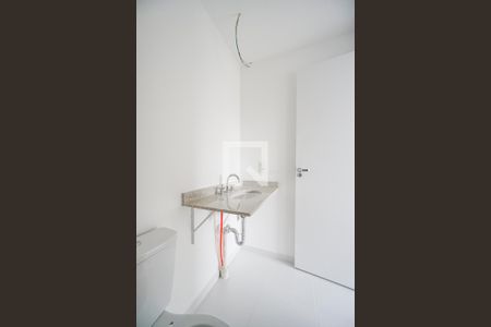 Apartamento à venda com 66m², 2 quartos e 1 vagaBanheiro da suíte