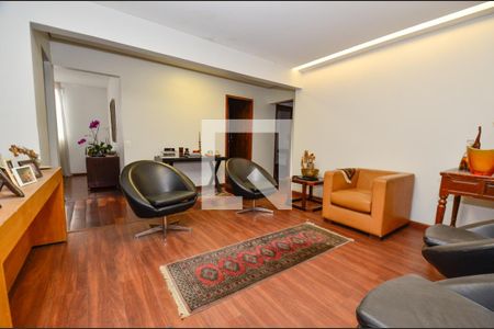 Apartamento à venda com 137m², 4 quartos e 2 vagasSala2
