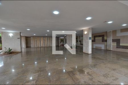 Apartamento à venda com 137m², 4 quartos e 2 vagasHall entrada