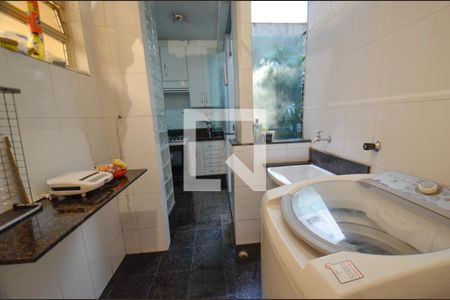 Apartamento à venda com 137m², 4 quartos e 2 vagasArea serviço