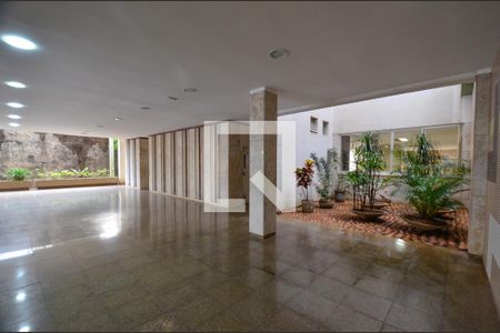 Apartamento à venda com 137m², 4 quartos e 2 vagasHall entrada