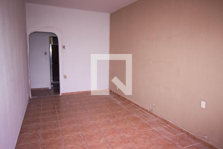 Apartamento para alugar com 100m², 3 quartos e sem vaga Apartamento para alugar com 100m², 3 quartos e sem vagaSala