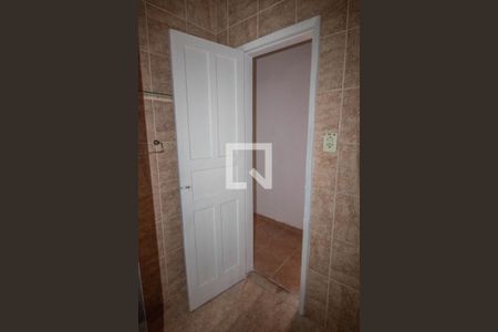 Apartamento para alugar com 100m², 3 quartos e sem vaga Apartamento para alugar com 100m², 3 quartos e sem vagaBanheiro