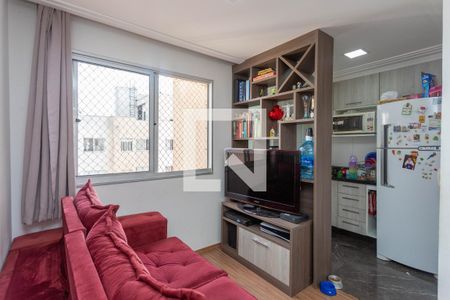 Sala de apartamento à venda com 2 quartos, 47m² em Canhema, Diadema