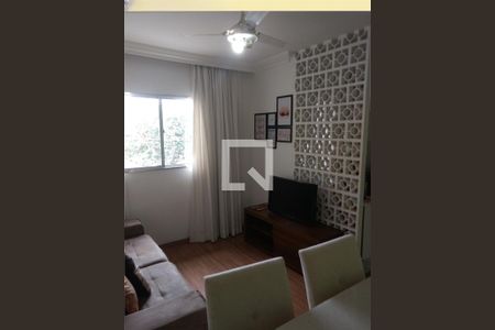 Casa à venda com 2 quartos, 164m² em Vila Bertioga, São Paulo