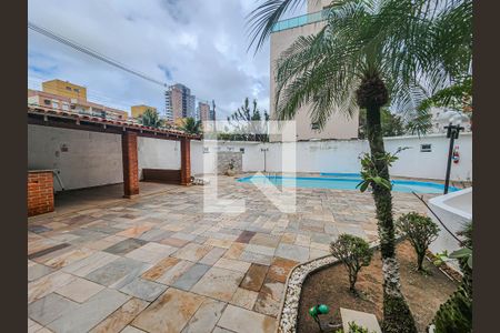 Apartamento para alugar com 76m², 3 quartos e 1 vagaÁrea comum - Piscina
