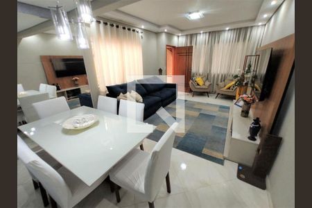 Casa à venda com 3 quartos, 200m² em Parque Jaçatuba, Santo André