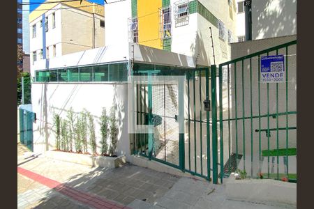 Apartamento à venda com 50m², 2 quartos e 1 vagaFachada