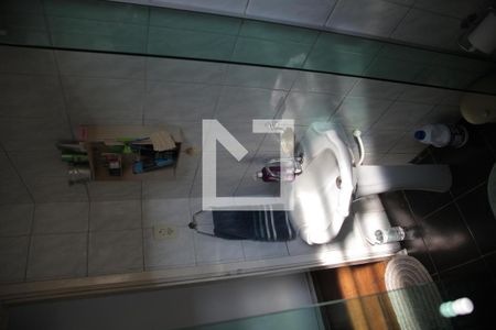 Casa à venda com 208m², 3 quartos e 2 vagasBanheiro 1