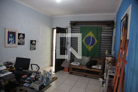 Casa à venda com 208m², 3 quartos e 2 vagasEscritório