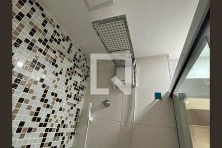 Studio à venda com 34m², 1 quarto e sem vaga Studio à venda com 34m², 1 quarto e sem vagaBanheiro
