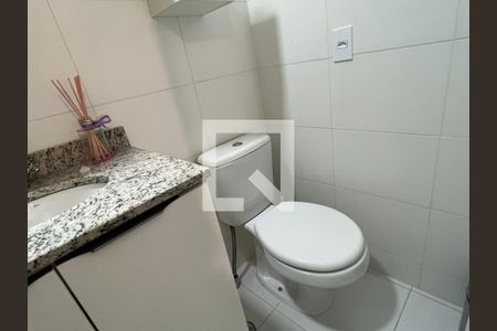 Studio à venda com 34m², 1 quarto e sem vaga Studio à venda com 34m², 1 quarto e sem vagaBanheiro