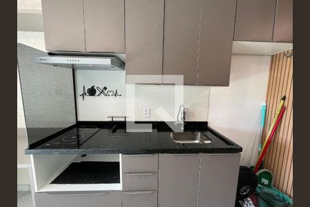 Studio à venda com 34m², 1 quarto e sem vaga Studio à venda com 34m², 1 quarto e sem vagaCozinha