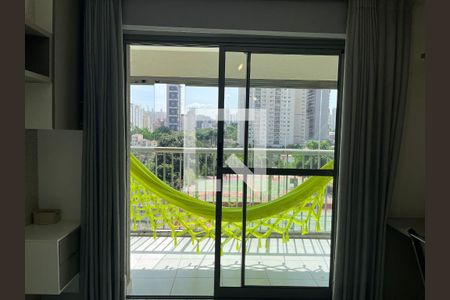 Studio à venda com 34m², 1 quarto e sem vaga Studio à venda com 34m², 1 quarto e sem vagaVaranda