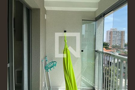 Studio à venda com 34m², 1 quarto e sem vaga Studio à venda com 34m², 1 quarto e sem vagaVaranda