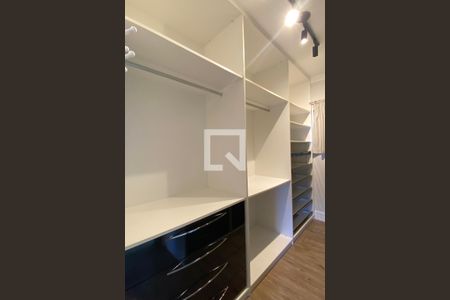 Apartamento para alugar com 150m², 3 quartos e 2 vagasCloset da suíte 1