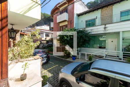 Vista de casa à venda com 4 quartos, 185m² em Vila Isabel, Rio de Janeiro