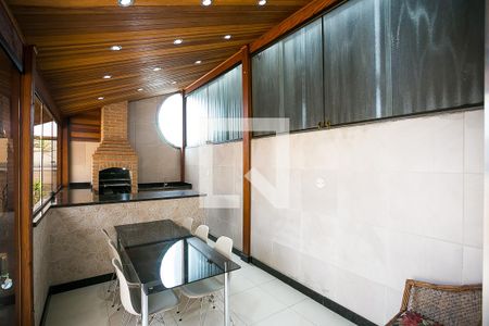 Apartamento para alugar com 135m², 3 quartos e 2 vagasÁrea comum - Churrasqueira