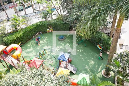 Apartamento para alugar com 135m², 3 quartos e 2 vagasÁrea comum - Playground