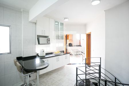 Apartamento para alugar com 135m², 3 quartos e 2 vagascozinha