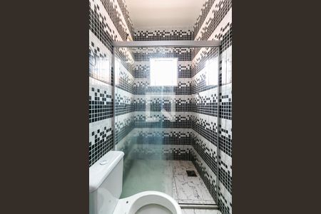 Casa para alugar com 160m², 2 quartos e 2 vagasBanheiro Social