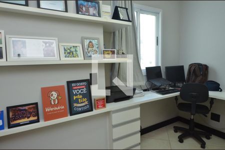 Apartamento à venda com 90m², 3 quartos e 2 vagas Apartamento à venda com 90m², 3 quartos e 2 vagasQuarto 2