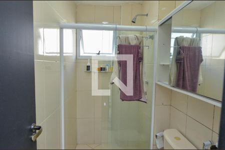 Apartamento à venda com 90m², 3 quartos e 2 vagas Apartamento à venda com 90m², 3 quartos e 2 vagasBanheiro da Suíte