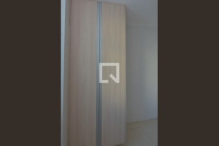 Apartamento à venda com 90m², 3 quartos e 2 vagas Apartamento à venda com 90m², 3 quartos e 2 vagasÁrea de serviço