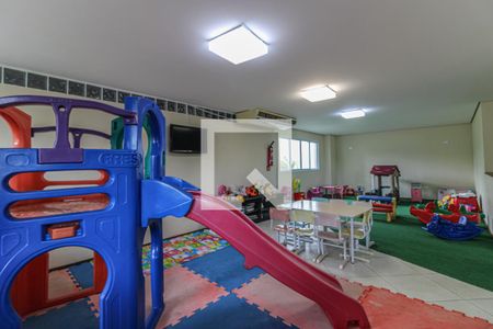 Apartamento à venda com 90m², 3 quartos e 2 vagas Apartamento à venda com 90m², 3 quartos e 2 vagasÁrea comum - Playground
