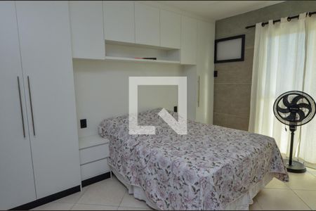 Apartamento à venda com 90m², 3 quartos e 2 vagas Apartamento à venda com 90m², 3 quartos e 2 vagasSuite