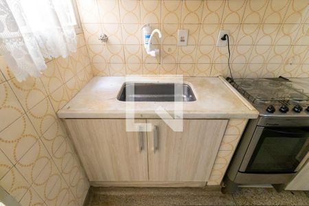 Casa de condomínio à venda com 70m², 2 quartos e 2 vagasCozinha