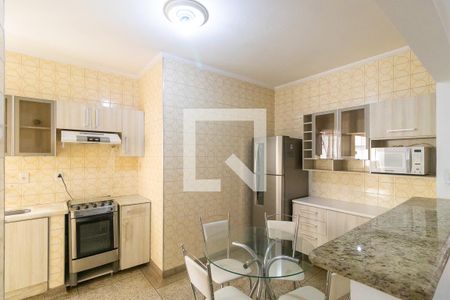 Casa de condomínio à venda com 70m², 2 quartos e 2 vagasCozinha