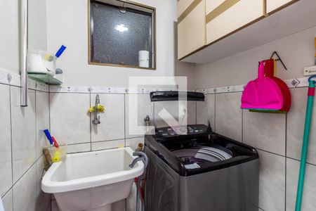 Casa à venda com 192m², 3 quartos e 4 vagas Casa à venda com 192m², 3 quartos e 4 vagasÁrea de Serviço