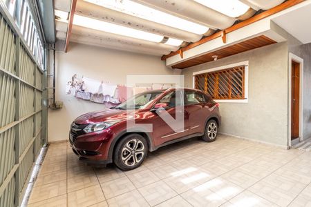 Casa à venda com 192m², 3 quartos e 4 vagas Casa à venda com 192m², 3 quartos e 4 vagasGaragem