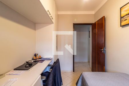 Casa à venda com 192m², 3 quartos e 4 vagas Casa à venda com 192m², 3 quartos e 4 vagasQuarto 2