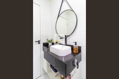 Casa à venda com 192m², 3 quartos e 4 vagas Casa à venda com 192m², 3 quartos e 4 vagasLavabo