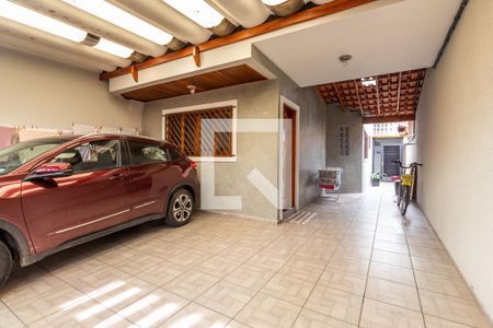 Casa à venda com 192m², 3 quartos e 4 vagas Casa à venda com 192m², 3 quartos e 4 vagasGaragem