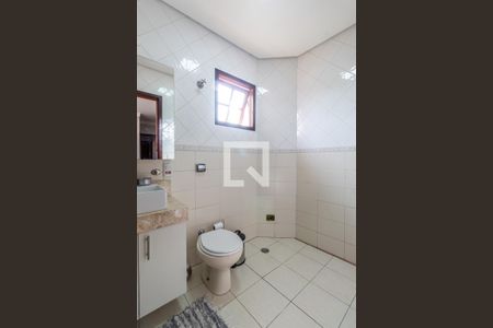 Casa à venda com 192m², 3 quartos e 4 vagas Casa à venda com 192m², 3 quartos e 4 vagasSuíte 2 - Banheiro